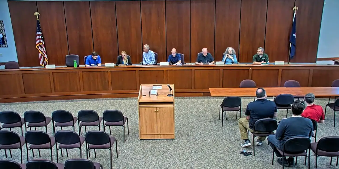 Victor ZBA approves fence variance for Hoselton project (video)